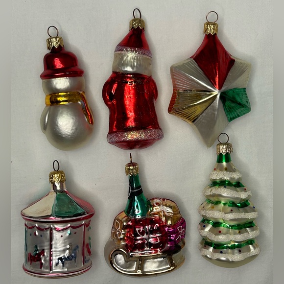 6 Classic Vintage Glass Christmas Ornaments. Possibly made in Poland or Germany - Picture 3 of 8